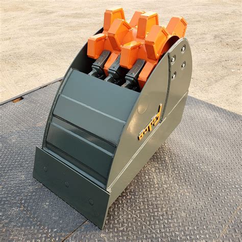 Mini Excavator Roller Compaction Buckets – Felco Industries